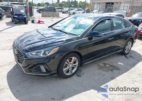 2018 Hyundai Sonata Sport+ z USA, uszkodzony, nr VIN 5NPE34AF1JH714375